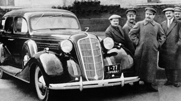 Moskvada Stalinə aid olduğu ehtimal edilən avtomobil oğurlanıb