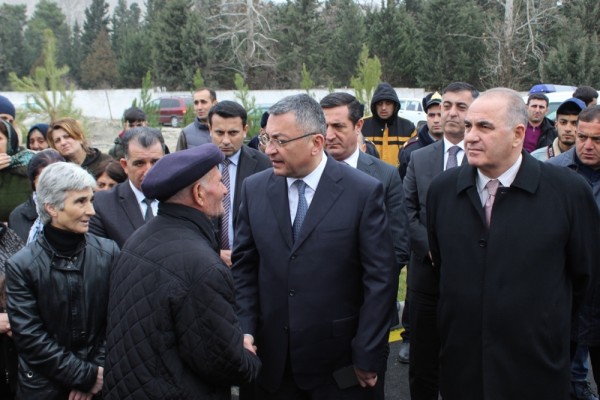 Ucarda və Göyçayda məcburi köçkünlər üçün yeni yaşayış binaları istifadəyə verilib