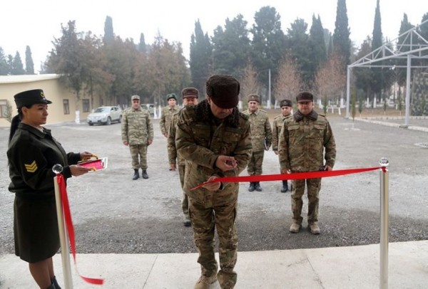Cəbhəboyu zonada yeni hərbi hissənin açılışı olub
