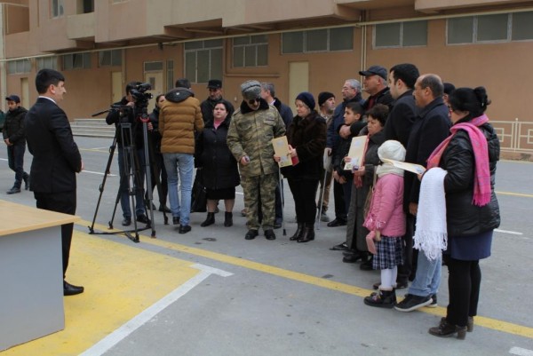 Bir qrup şəhid ailəsi və Qarabağ əlili yeni mənzillərlə təmin edilib