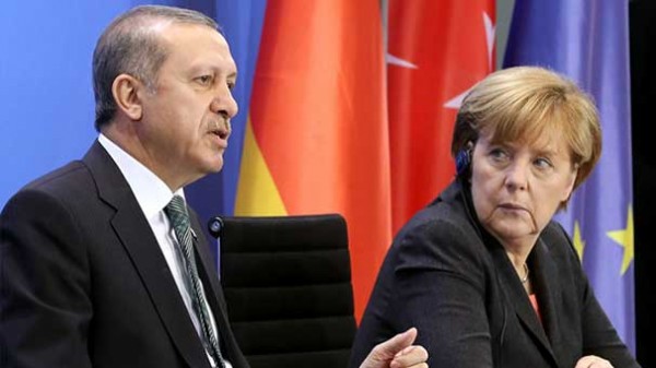 Ərdoğanla Merkel arasında növbəti telefon danışığı olub