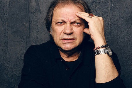 “Kurtlar vadisi”nin aktyoru vəfat etdi