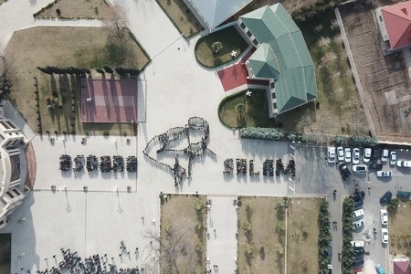 Gənclərdən “Əsgərə salam” adlı maraqlı fləşmob
