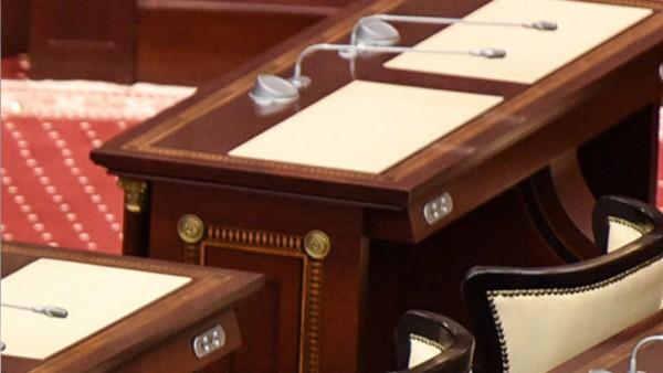 Səlahiyyətlərini başa vurmadan vəfat edən deputatlar (SİYAHI)