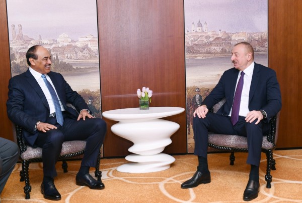 Prezident İlham Əliyev Münxendə Küveyt Dövlətinin Baş Naziri ilə görüşüb
