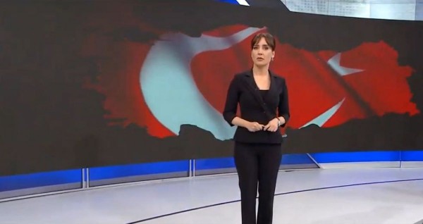 Türk aparıcının dediyi sözlər tükləri ürpərtdi: “Türkün Türkdən başqa dostu yoxdur”