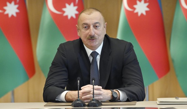 İlham Əliyev ona qoyulan kreslonu dəyişdirdi