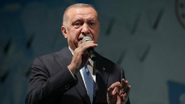 "Öpüşməyi təxirə salaq” - Ərdoğandan koronavirusla bağlı TÖVSİYƏ