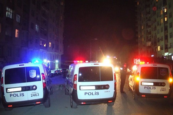 Bakıda parkda meyit tapıldı