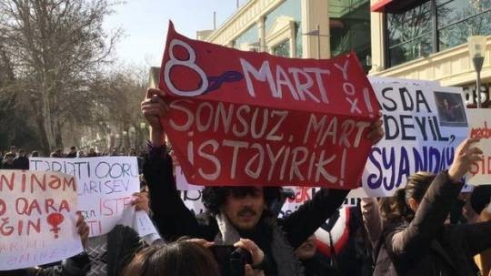Feminist: Azad qadın, yoxsa kişi düşməni?