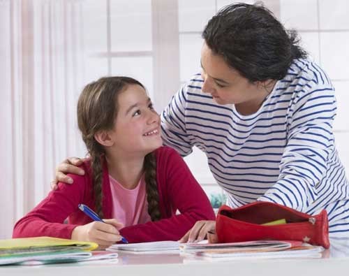 Evdə və digər şəraitdə tədris edilən dərslər də dayandırılmalıdır - RƏSMİ