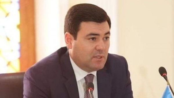 İcra başçısı müavinini işdən çıxardı