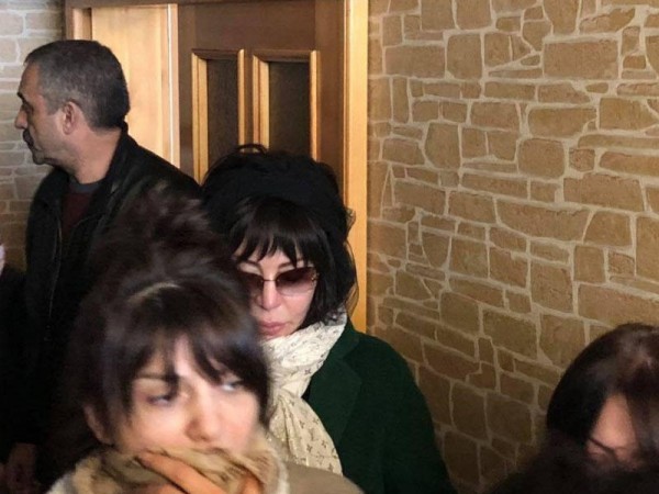Brilliant yasda özündən çıxdı: "Elə bil bu ailənin böyüyü yoxdur"