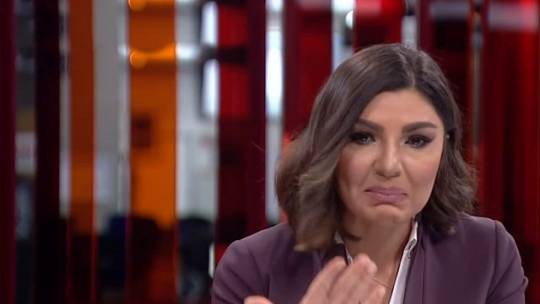 Xəstəxanalardakı vəziyyətdən danışarkən türk aparıcı və həkim gözyaşlarına boğuldu
