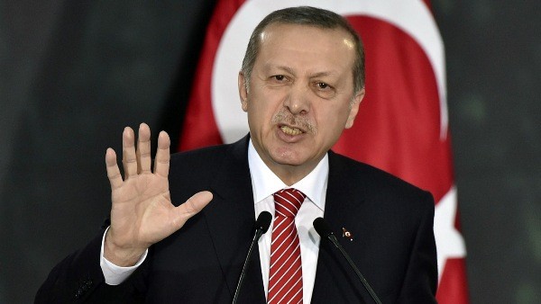 Türkiyədə bu şəxslər küçəyə çıxa bilməyəcək
