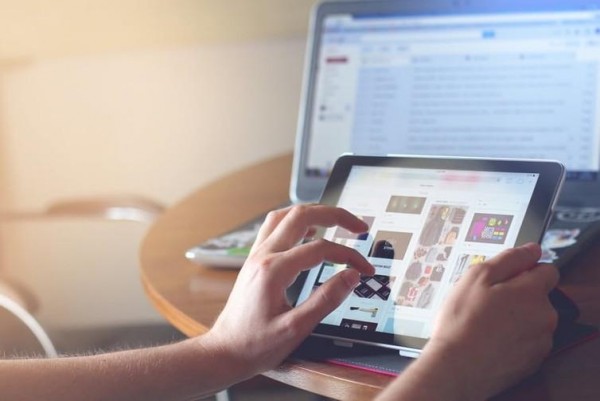 Azərbaycanda internetin zəif olmasının səbəbi açıqlandı