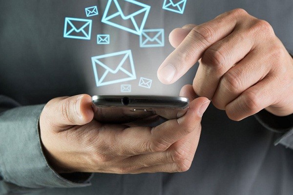 Bu gündən evdən çıxarkən yalnız bu hallarda SMS icazə almaya bilərsiniz — VİDEO