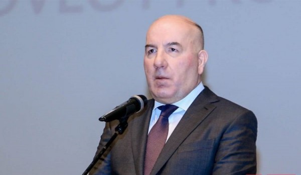 Elman Rüstəmovun səlahiyyət müddəti Milli Məclisdə müzakirə ediləcək