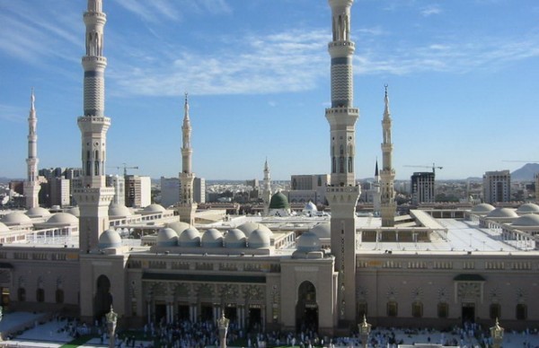 Səudiyyə Ərəbistanında məscidlər Ramazan ayında da açılmayacaq