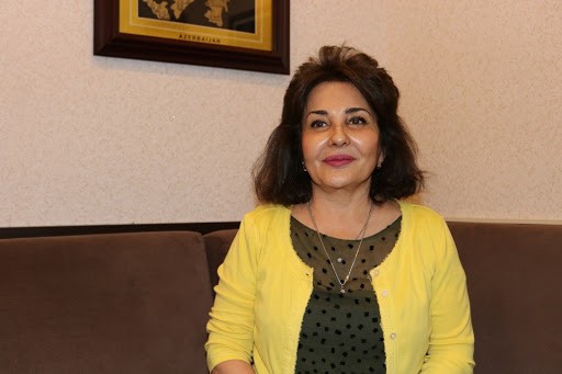 Mehriban Zeynalova müəllimindən hamilə qalan məktəbli haqda: “İlk baxışdan...”