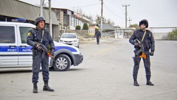 Yollarda polis postlarının sayı artırılıb