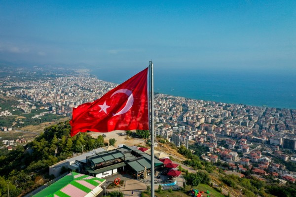Sabahdan Türkiyədə komendant saatı tətbiq ediləcək