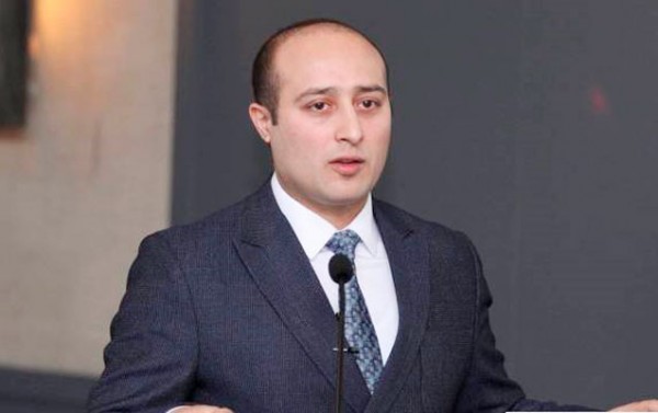 “İcazə SMS-ində nalayiq sözlər yazanlar var idi”