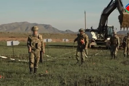 Naxçıvanda işğaldan azad edilən ərazilər minalardan təmizlənir