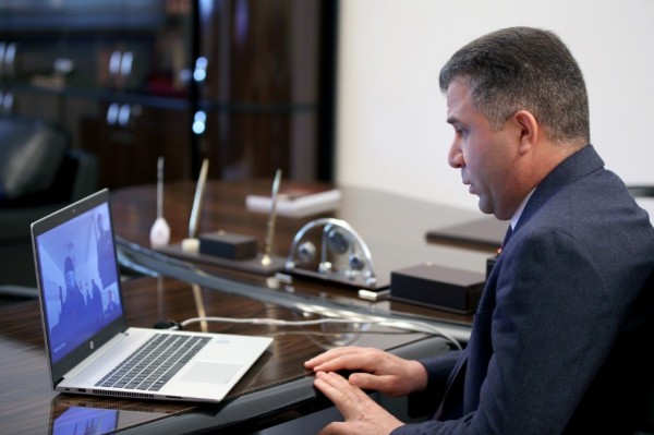 “Azəriqaz”ın baş direktoru videobağlantı ilə vətəndaşları qəbul edib