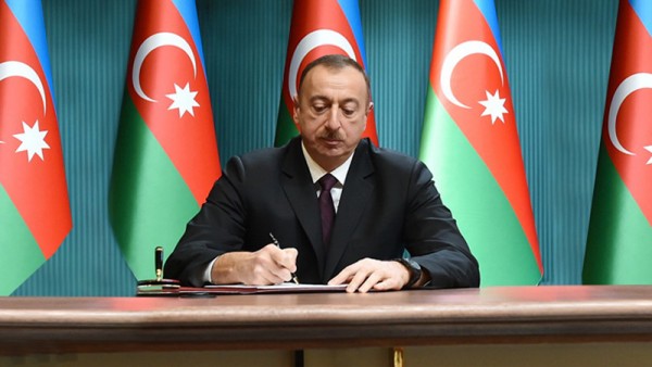Prezident nazir müavinini ordenlə təltif etdi - SƏRƏNCAM