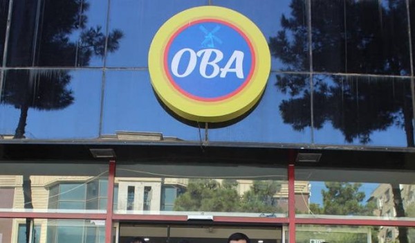 "Oba" marketə bıçaqla basqın edilib