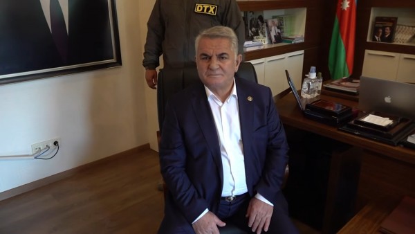 Həbs edilən icra başçısı: "Bugünkü durumuma görə çox utanıram"