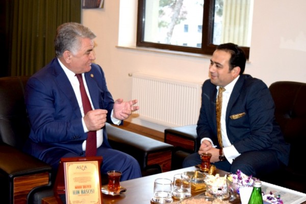DTX-nın saxladığı icra başçısının “uğur hekayəsi”