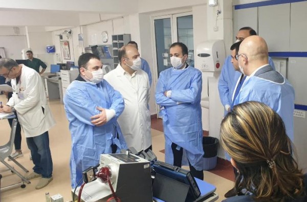 Ermənistan ağır vəziyyətdə: xəstəxanalarda yer qalmayıb