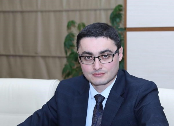 Nazirlikdən şübhəli siyahıyla bağlı açıqlama: 190 manat alanların adları... FOTOLAR