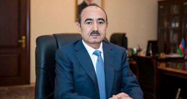 Daha bir media orqanı Əli Həsənovdan alındı