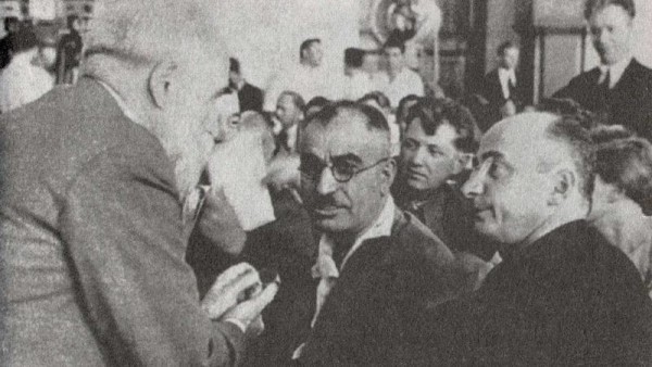 Bağırovun Mikoyana məktubu: Nələr yazır?