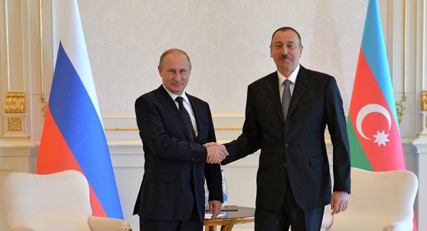 Putin Prezident İlham Əliyevi təbrik etdi