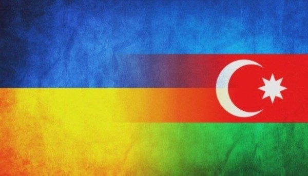 Azərbaycan himni Ukrayna dilində ifa edildi