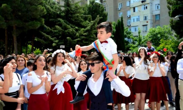 Təhsil Nazirliyi “Son zəng”lə bağlı qərarını açıqladı