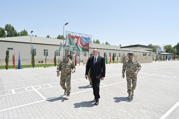 Prezident İlham Əliyev Ağdamda hərbi hissədə olub