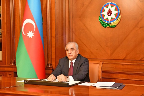Baş Nazir küçəyə çıxma qadağası ilə bağlı vətəndaşlara müraciət edib