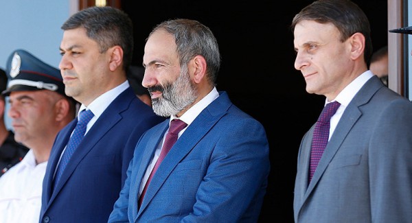 Paşinyan ya Qarabağı qaytaracaq, ya da... - Vanetsyan