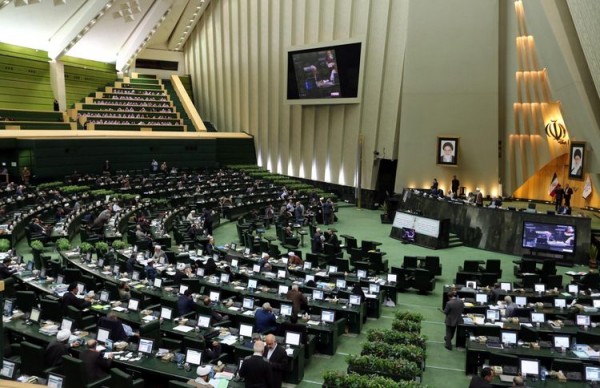 İrandan Corc Floydla bağlı diqqətçəkən təklif