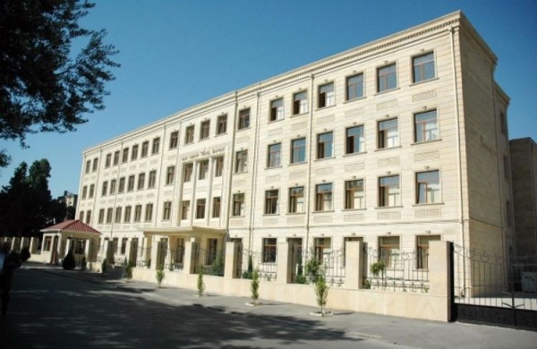 43 mindən çox uşaq birinci sinfə qeydiyyatdan keçib