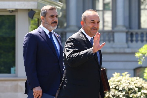Türkiyənin yüksək vəzifəli rəsmiləri Liviyaya səfər ediblər