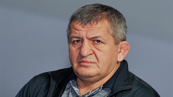 Həbib Nurməhəmmədovun atası koronavirusdan sağaldı