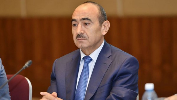 Əli Həsənovdan sensasion açıqlamalar: "Oğlum şirkətlərinin hamısını təhvil verib"