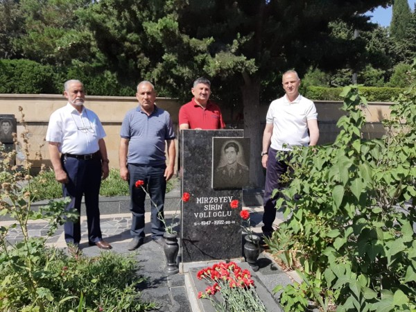 Bu gün Şirin Mirzəyevin dəfn olunduğu gündür - ZİYARƏT