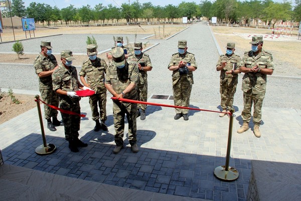 Azərbaycan Ordusunun cəbhəboyu zonada yerləşən yeni hərbi hissəsi istifadəyə verilib